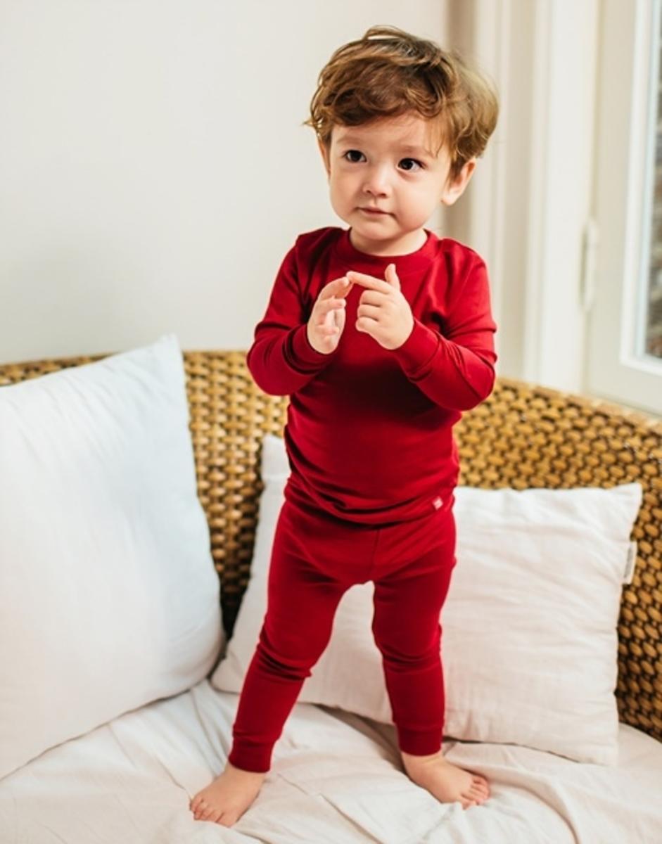 Pijama de manga larga de modal rojo oscuro 