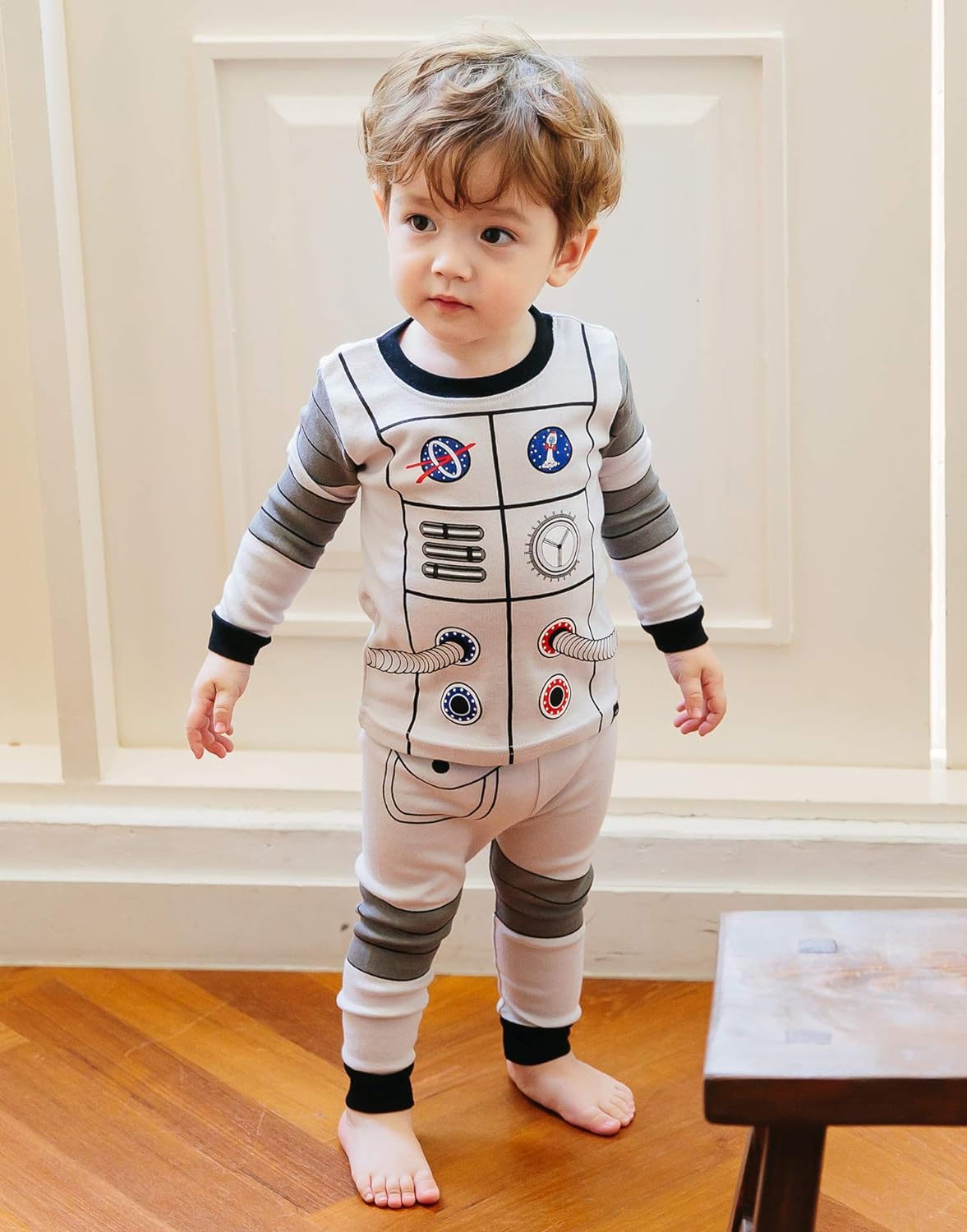 Gray Astronaut Long Sleeve Pajamas